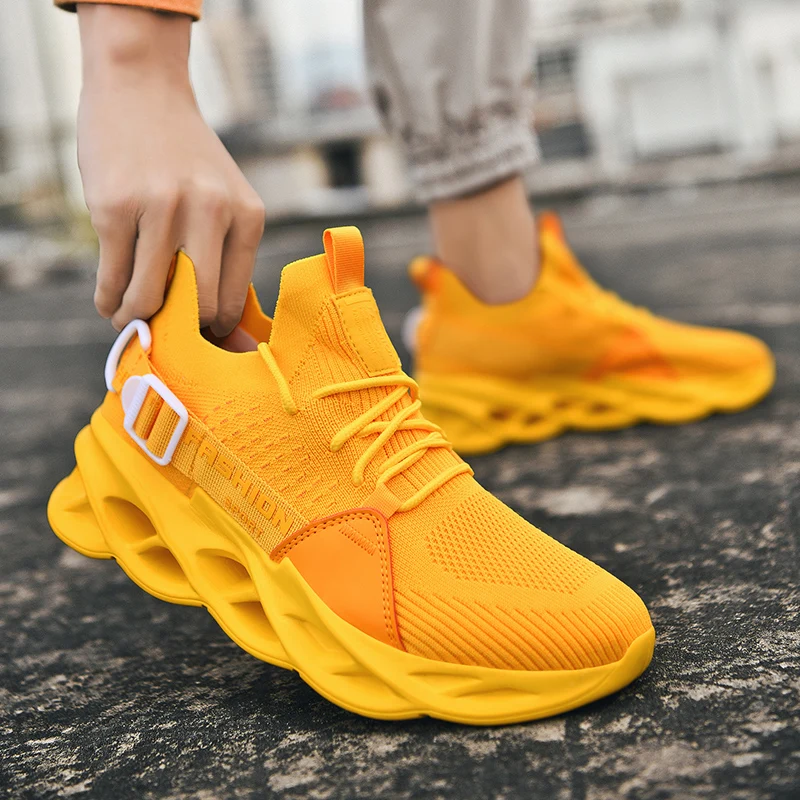 2025 Men's Shoes Fashion Light - Mens Fashion Summer 2025 บทวิจารณ์และราคา